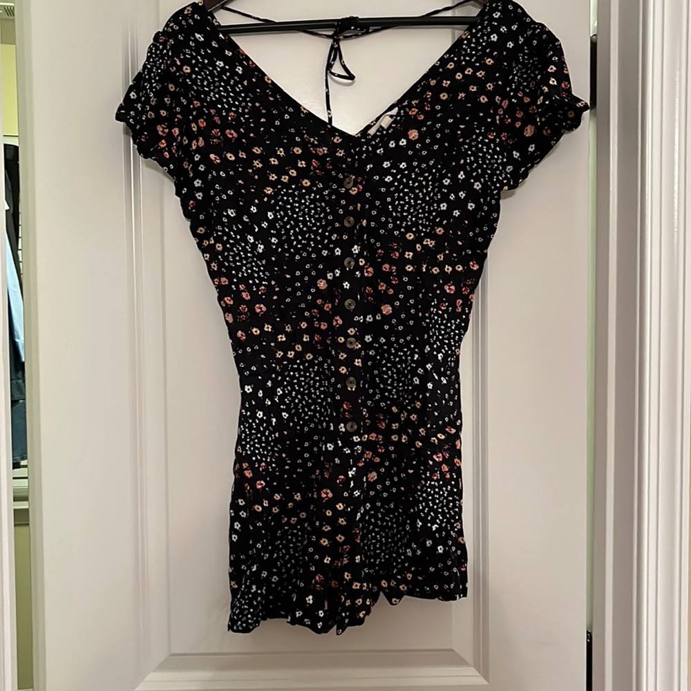 Black floral romper size medium